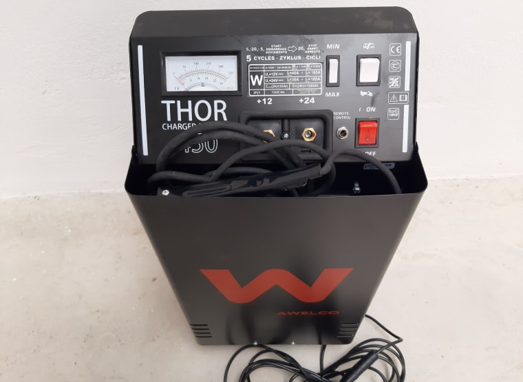 AWELCO THOR 450 Battery Charger and Booster