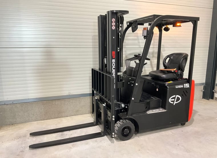 Forklift EP EFS 151