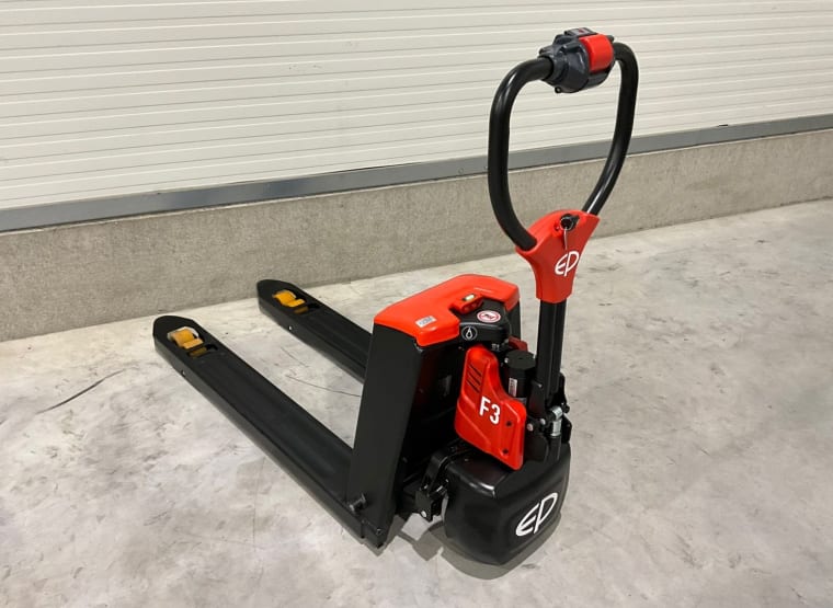 EP 4 x F3 EP F3 Electric pallet truck 4 pieces