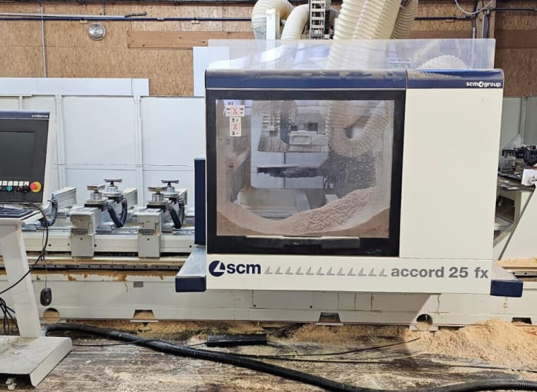 SCM ACCORD 25FX CNC-bearbetningscenter (trä)