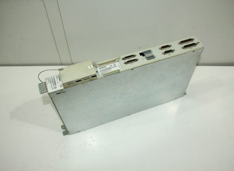 SIEMENS 6SN1123-1AB00-0HA1 Simodrive - Power module