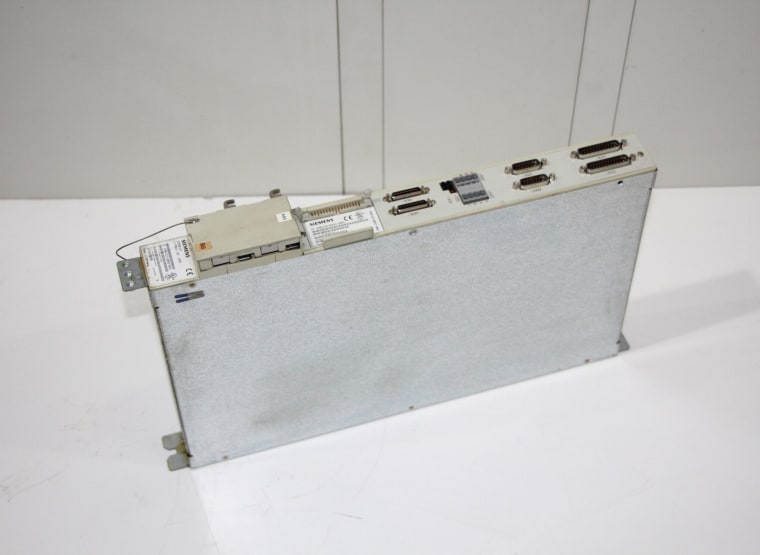 SIEMENS 6SN1123-1AB00-0HA1 Simodrive - Power module