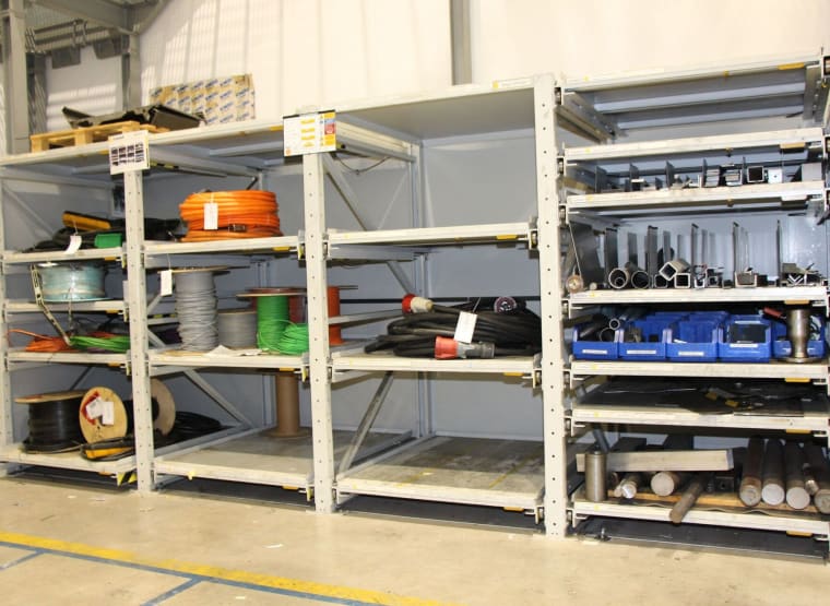 LISTA M 210 Heavy duty drawer rack