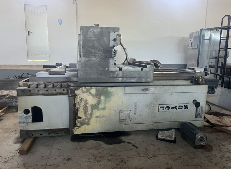 ZAYER KM-6000 Bedfreesmachine