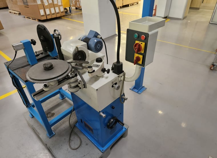 JUI CHIH MACHINERY Machine for Sharpening Cutting Discs