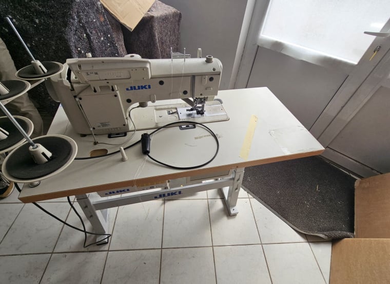 JUKI LU-2860-7 Sewing Machine