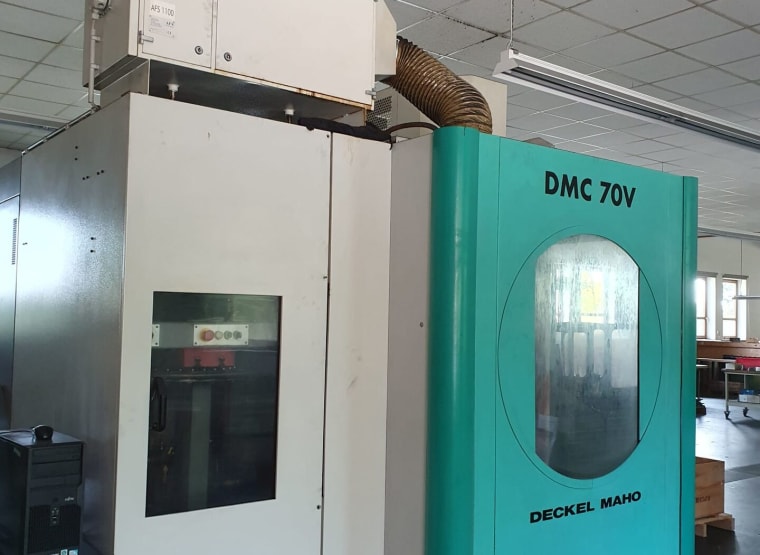 Centro de mecanizado vertical DECKEL MAHO DMC 70 V