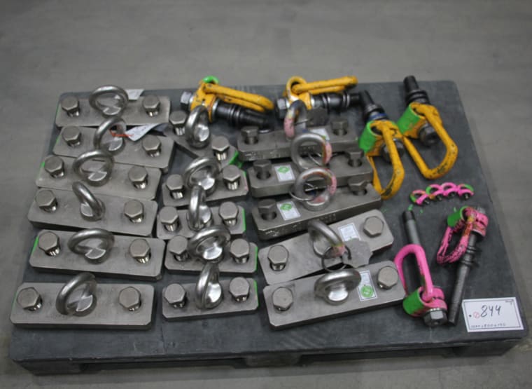 Lot Eyebolts and mounting plates