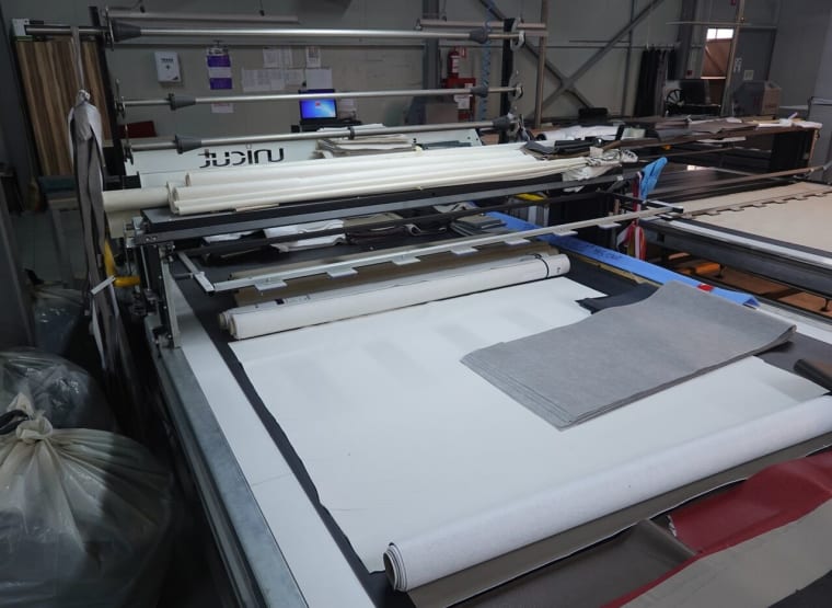 ALLCOMP UNICUT FEEDER Semiautomatic Fabric Loader