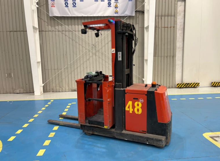 BT OME 100M Electric Forklift