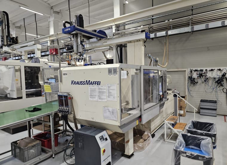 KRAUSS MAFFEI 200-1000 C1 Injection Moulding Machine