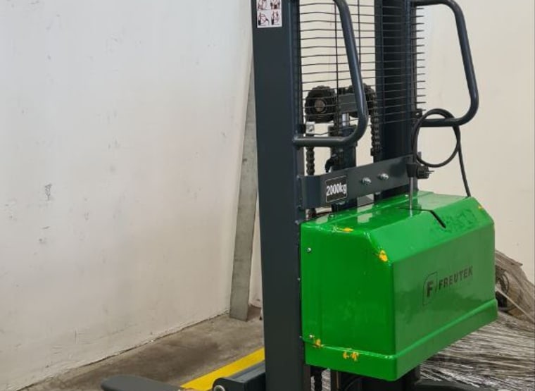 FREUTEK NNT0022 Semi Electric Stacker 2000 kg - 1600mm (to be reviewed)