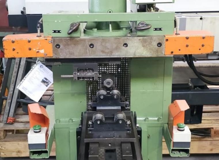 BORRIES BM 76 EL Stamping press - single column - hydraulic