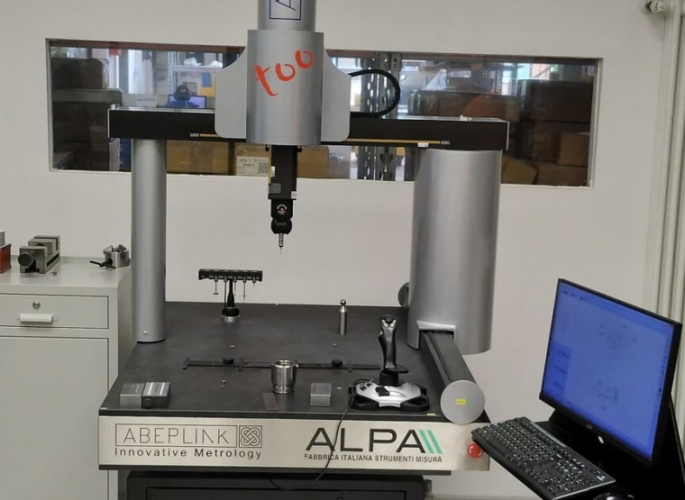 Máquina de medição por coordenadas ABERLINK AXIOM TOO 600 CNC
