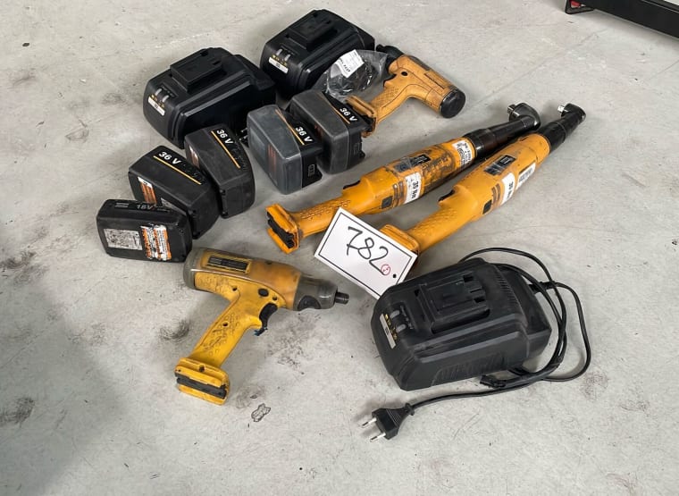 ATLAS COPCO Lot Akülü Aletler (4 adet)