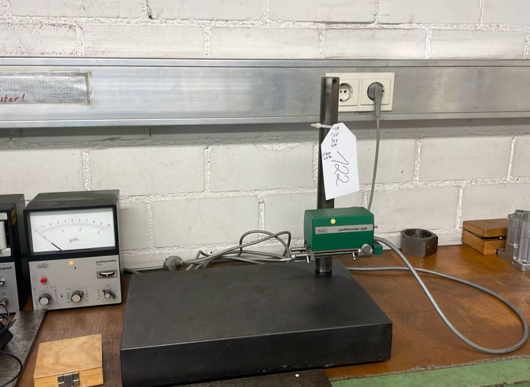 MAHR PERTHOMETER PPK Surface roughness measuring device