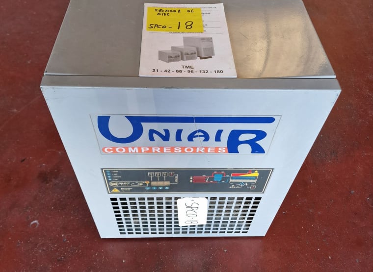 Secador de ar e secador por refrigeração UNIAIR TME 96