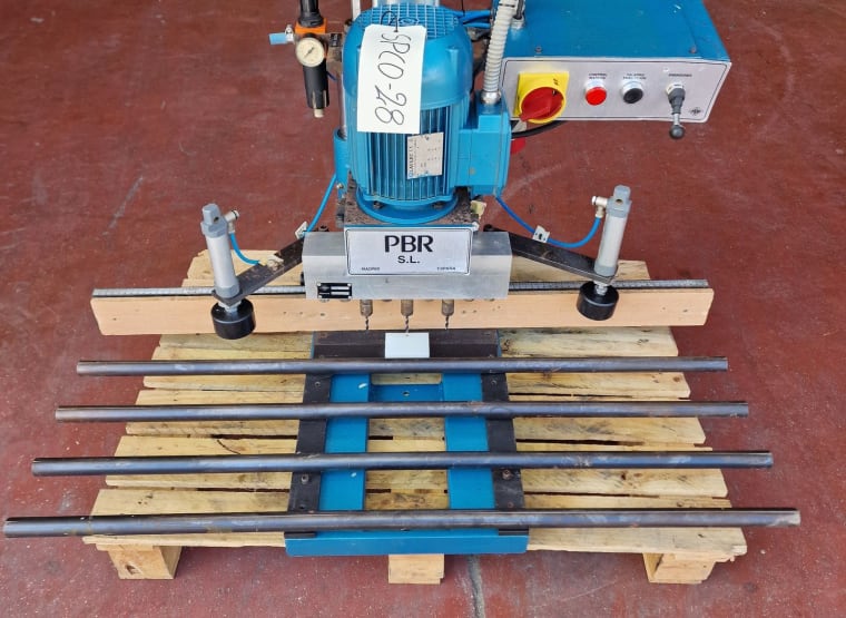 Stroj na vŕtanie otvorov na kovanie PBR MOD 92
