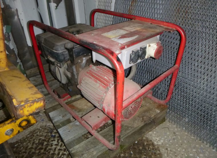 VANGUARD Emergency generator