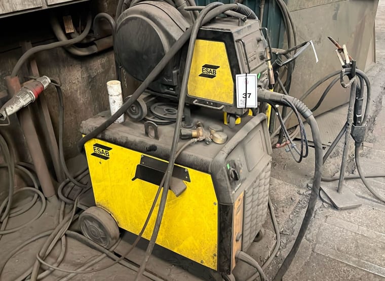 ESAB 6502w MIG/MAG welding power source with feeder