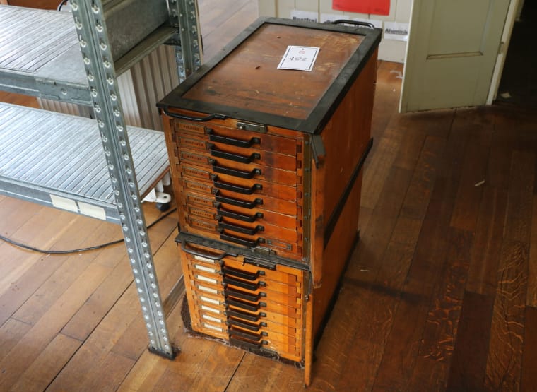 2 workshop cabinets with contents