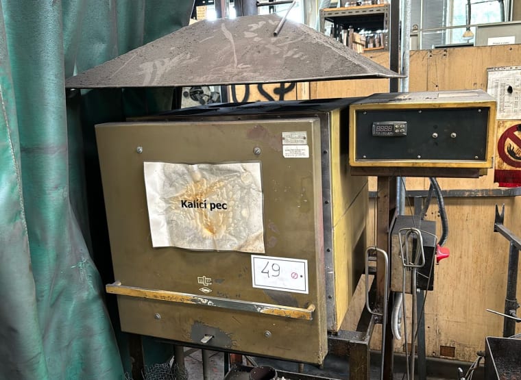 VEB ELEKTRO Hardening Furnace