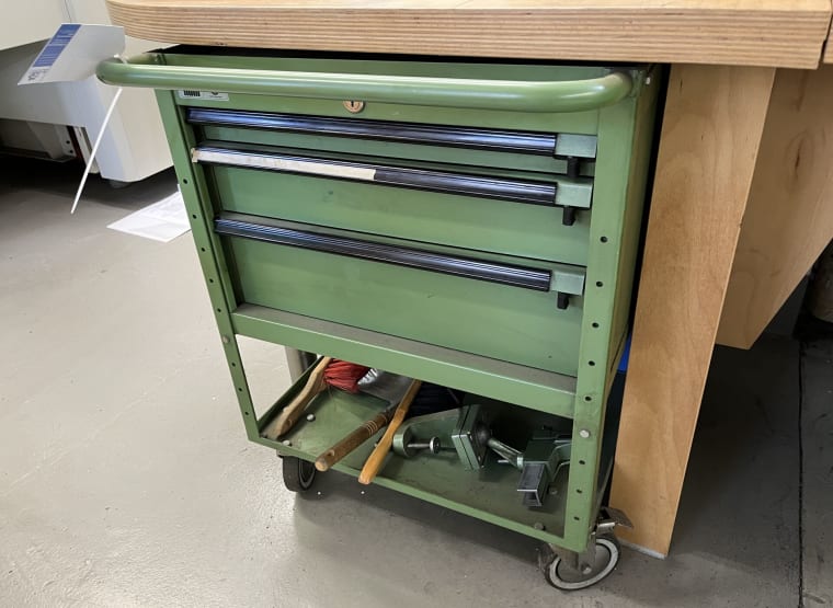 HUNI Workshop trolley with contents