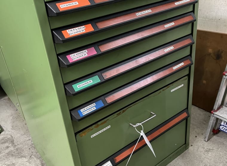 Workshop drawer cabinet with contents