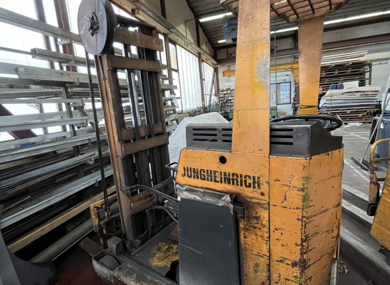 Preparador de pedidos JUNGHEINRICH ETVAK 16GE115-530 DZ