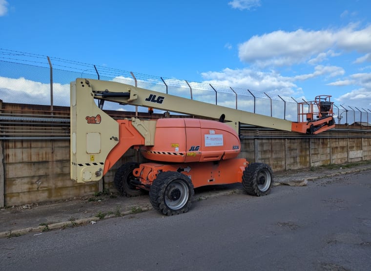 JLG 800 AJ Arbeitsbühne / Aufzug (Bau)