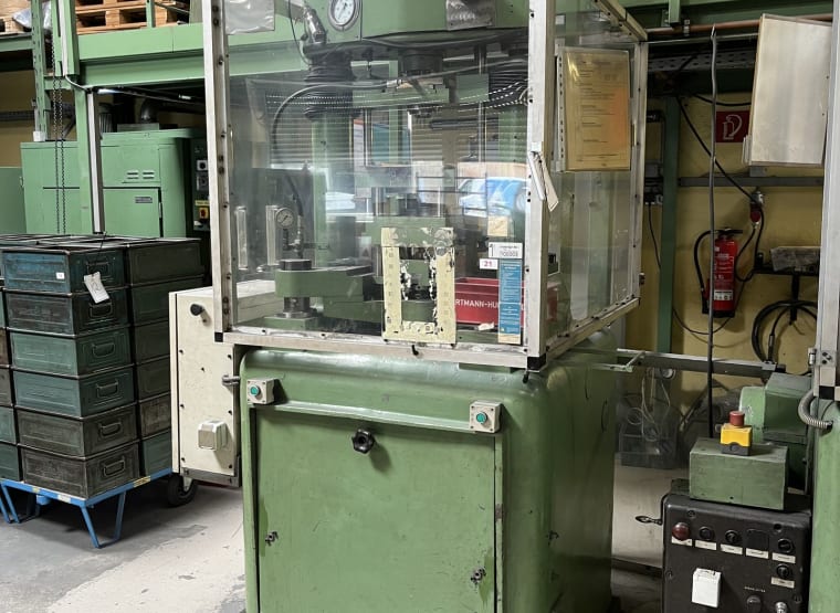 KOMAGE K50/1 Hydraulic press