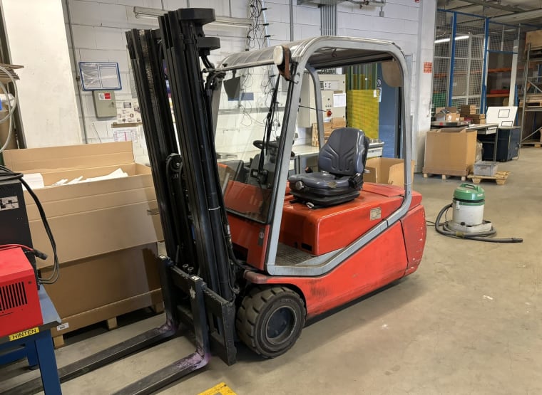 BT CBE 20T Electric forklift