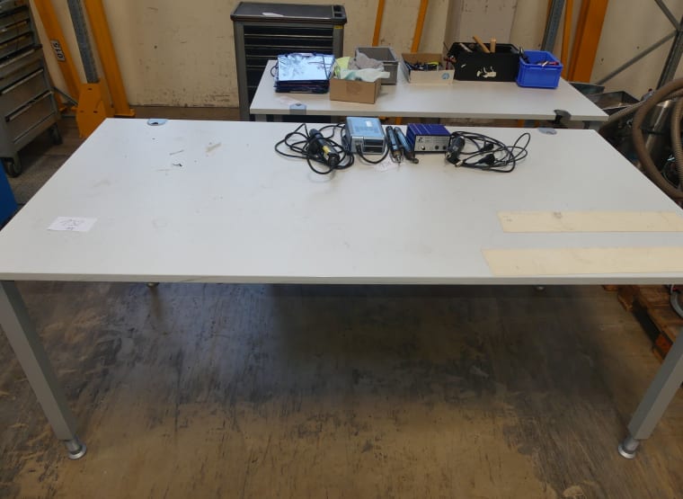 2 pieces Work Tables incl. Hand Tools