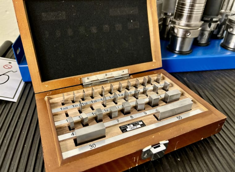 MIB Gauge block box