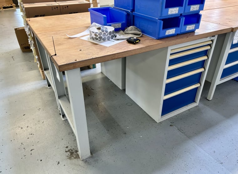 Workbench without contents