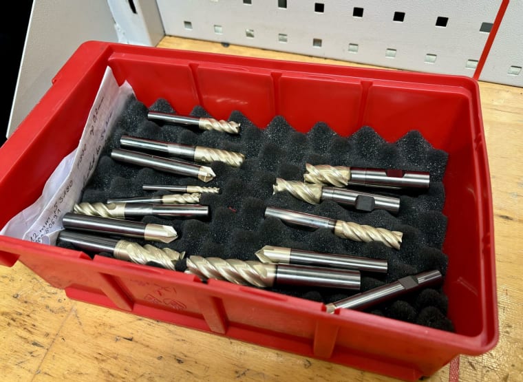 Lot carbide milling cutters