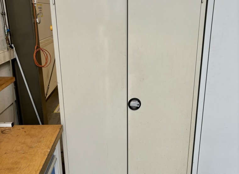 RBB Workshop cabinet without contents