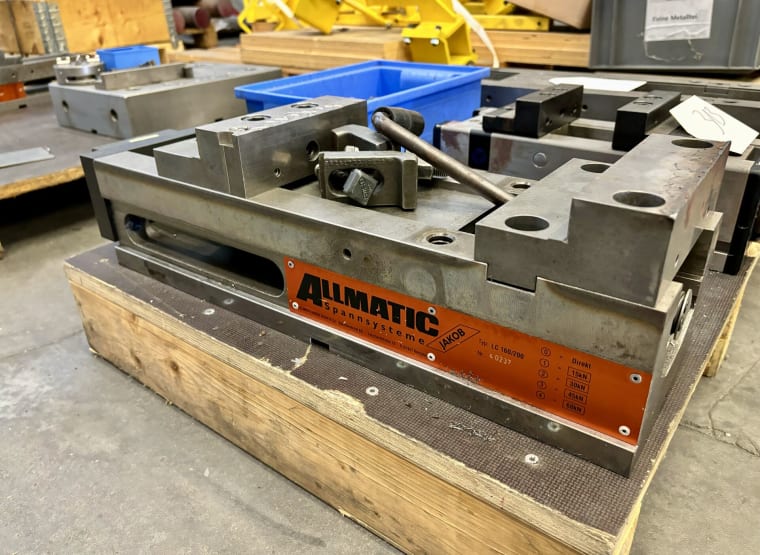 ALLMATIC LC 160/200 Machine vice