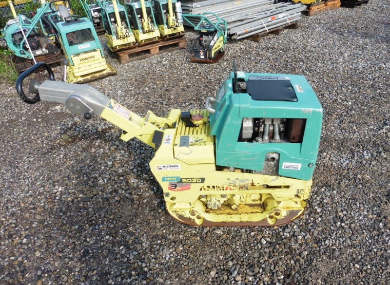 AMMANN APH 5030 vibratory plate