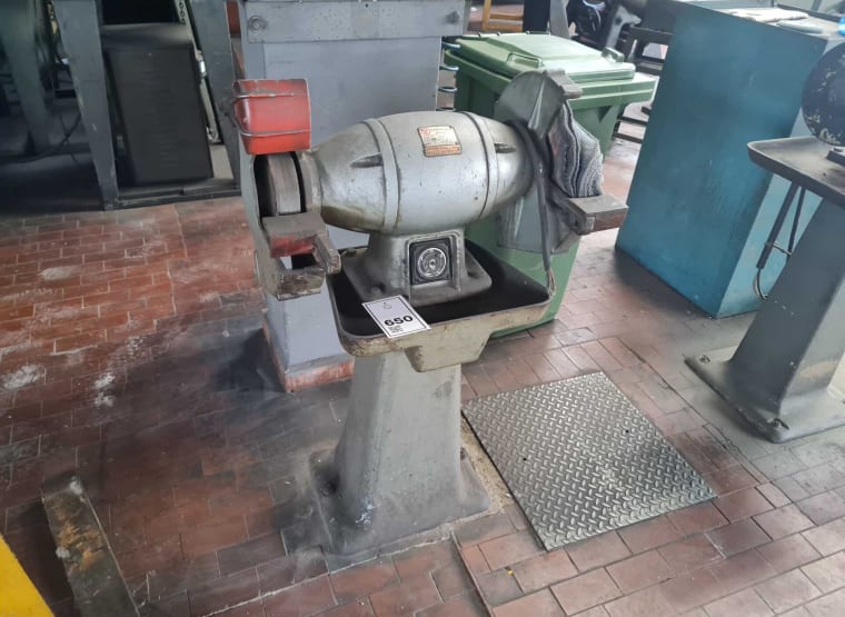 ELETTROMECCANICA GENERALE 407 Double bench grinder