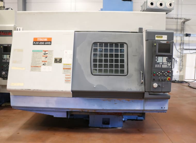 MAZAK FJV 250 UHS Vertikales Bearbeitungszentrum