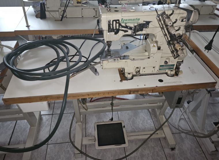 YAMATO VG 274 Sewing Machine