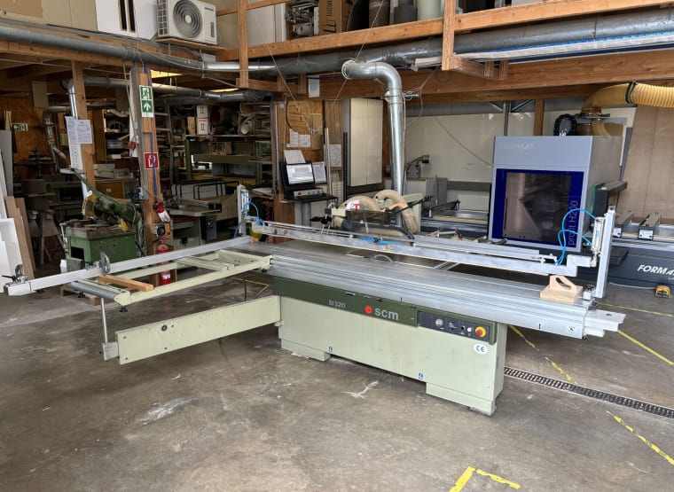 SCM SI 320 Circular Panel Saw with Scoring Unit