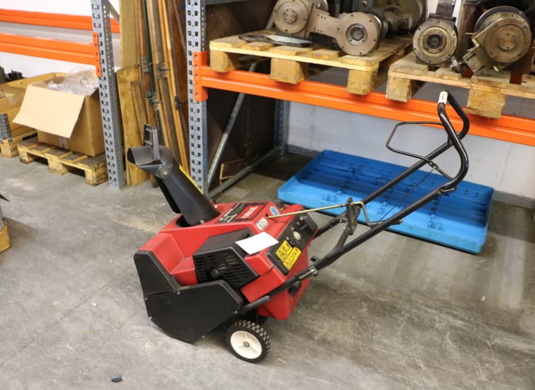 TORO CCR 3650 Snow blower