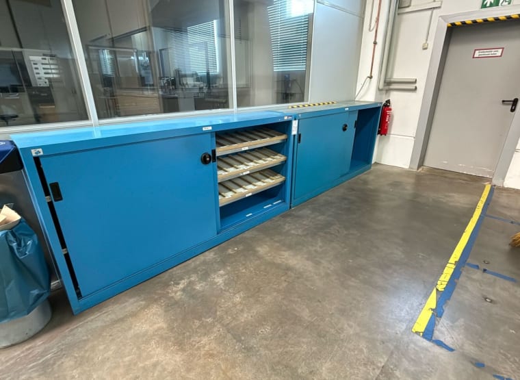 GARANT Lot workshop cabinets