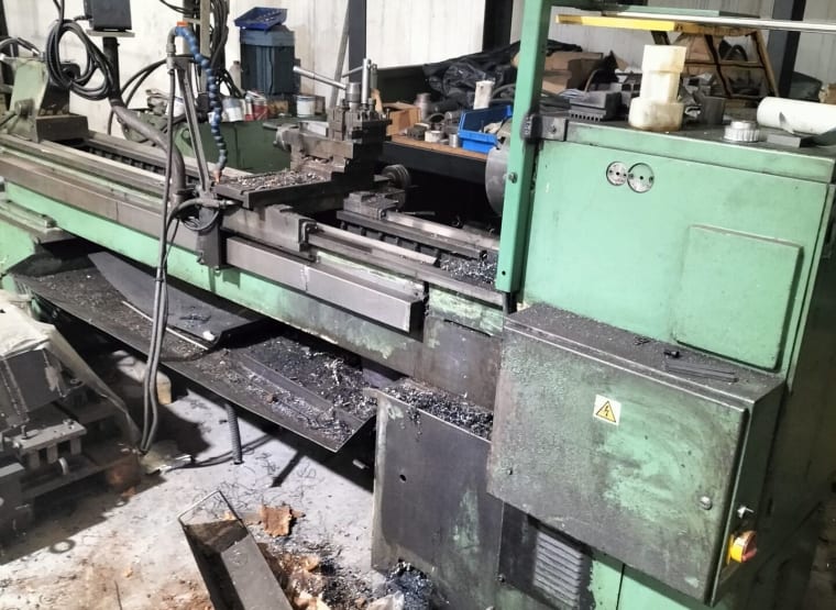 PINACHO l-8/260 Lathe