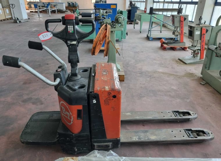 BT LPE 200/8 Electric Lift Pallet Truck