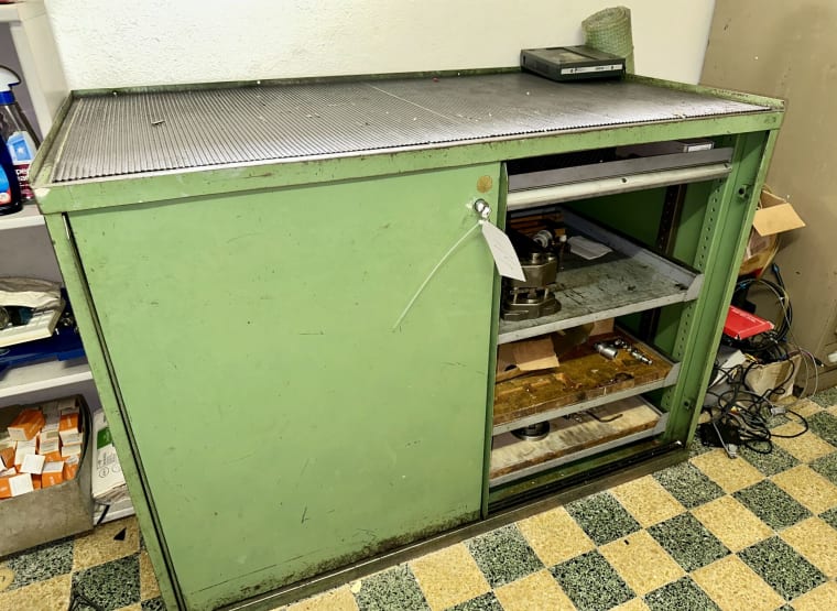 Workshop drawer cabinet with contents