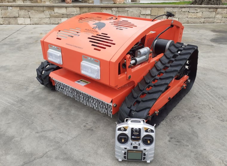 RAPTOR VT900 Radio Controlled Mower