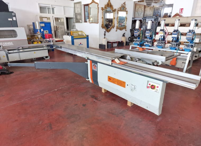 ORTZA SE 300 T Sliding Table Saw Machine